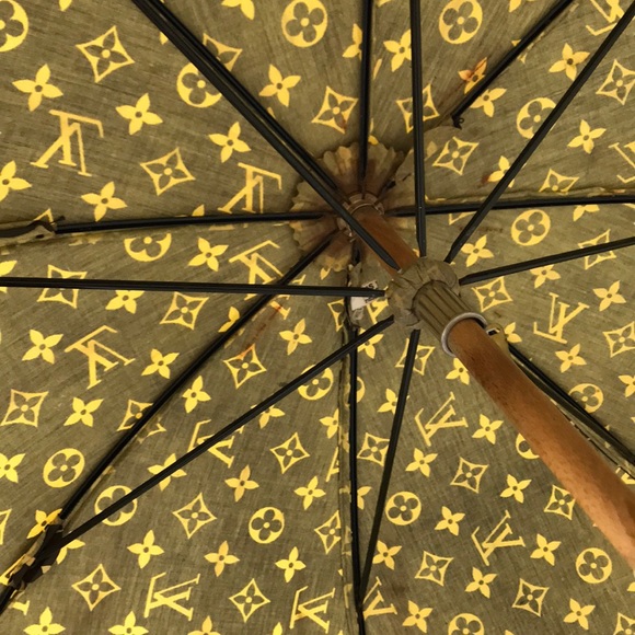 How Much Is A Louis Vuitton Umbrella Plant Paul Smith